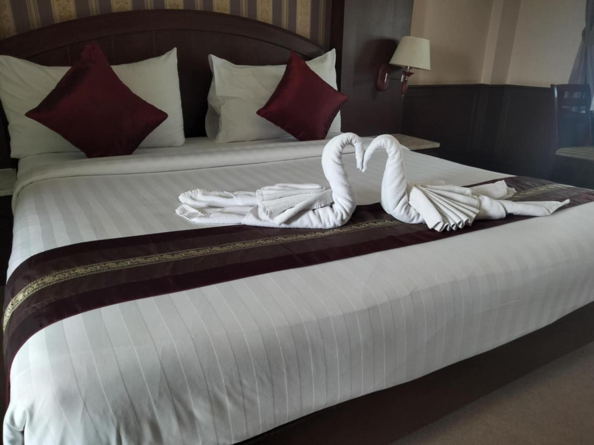 The Lion King Hotel Udonthani Экстерьер фото